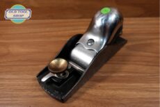 Stanley No.18 knuckle capped plane